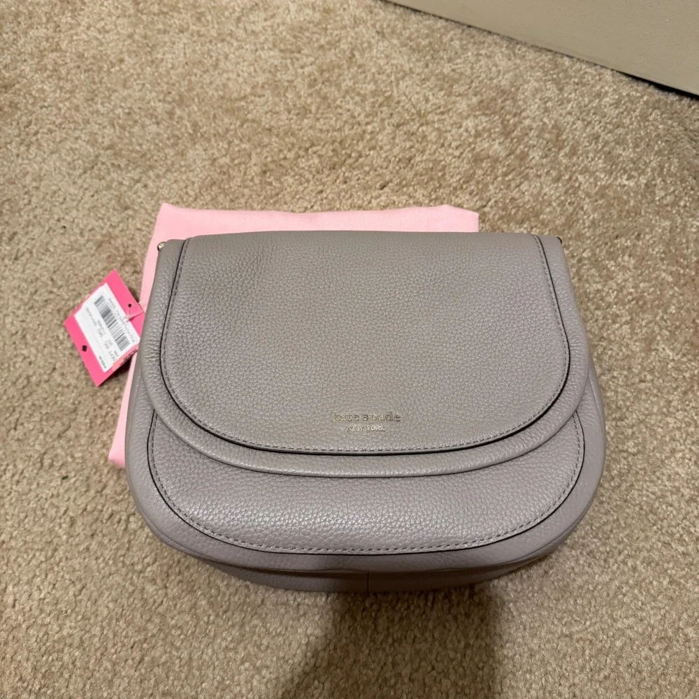 Kate Spade Roulette Saddle Bag Grey Pebbled‎ Leather Crossbody PXRUB373
